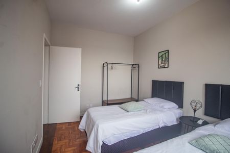 Apartamento à venda com 123m², 3 quartos e 2 vagasQuarto
