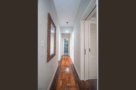 Apartamento à venda com 123m², 3 quartos e 2 vagasCorredor