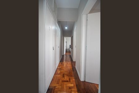 Apartamento à venda com 123m², 3 quartos e 2 vagasCorredor