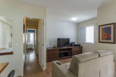 Sala de apartamento à venda com 2 quartos, 72m² em Vila Nova Conceição, São Paulo