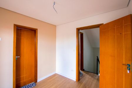 Casa à venda com 93m², 2 quartos e 2 vagasSuíte