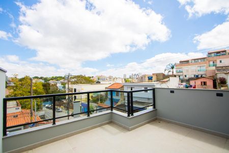 Casa à venda com 93m², 2 quartos e 2 vagasCobertura