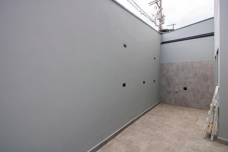 Casa à venda com 93m², 2 quartos e 2 vagasÁrea de serviço