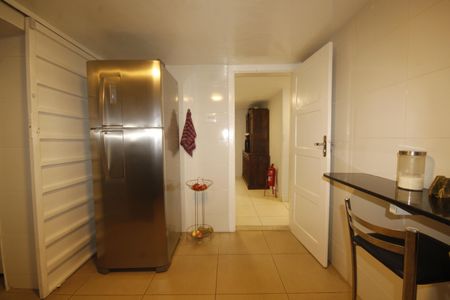 Casa à venda com 248m², 5 quartos e 4 vagasCozinha