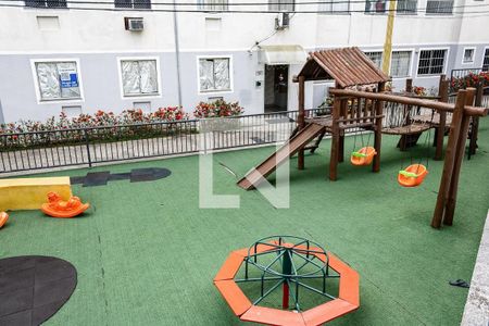 Apartamento para alugar com 40m², 2 quartos e 1 vaga Apartamento para alugar com 40m², 2 quartos e 1 vagaÁrea comum - Playground