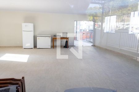Apartamento para alugar com 40m², 2 quartos e 1 vaga Apartamento para alugar com 40m², 2 quartos e 1 vagaÁrea comum - Salão de festas
