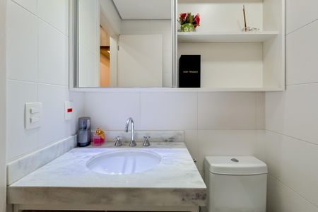 Apartamento à venda com 75m², 2 quartos e 2 vagasBanheiro Social