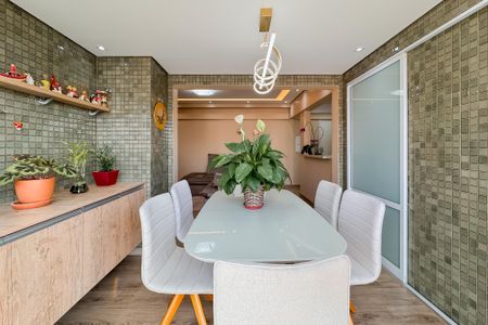 Apartamento à venda com 75m², 2 quartos e 2 vagasVaranda da Sala