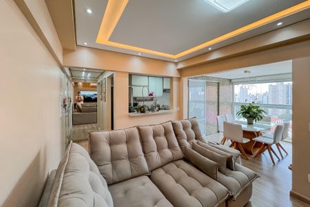 Apartamento à venda com 75m², 2 quartos e 2 vagasSala