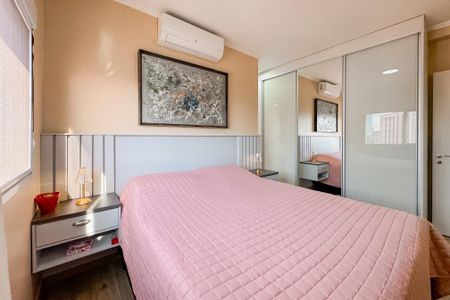 Apartamento à venda com 75m², 2 quartos e 2 vagasSuíte