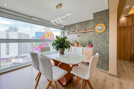 Apartamento à venda com 75m², 2 quartos e 2 vagasVaranda da Sala