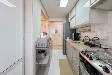 Apartamento à venda com 75m², 2 quartos e 2 vagasCozinha