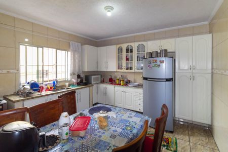 Casa à venda com 150m², 2 quartos e sem vaga Casa à venda com 150m², 2 quartos e sem vagaCozinha