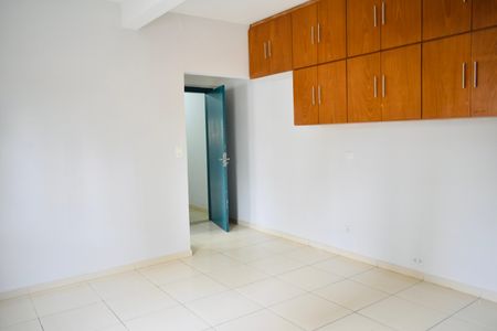 Casa à venda com 162m², 3 quartos e 4 vagas Casa à venda com 162m², 3 quartos e 4 vagasSuíte 2