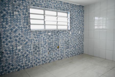 Casa à venda com 162m², 3 quartos e 4 vagas Casa à venda com 162m², 3 quartos e 4 vagasCozinha