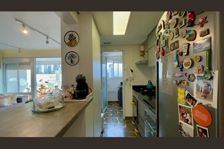 Apartamento à venda com 80m², 2 quartos e 2 vagas Apartamento à venda com 80m², 2 quartos e 2 vagasCozinha
