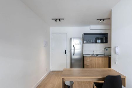 Sala de apartamento para alugar com 1 quarto, 26m² em República, São Paulo