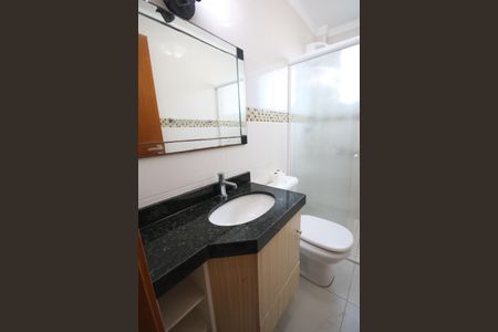 Apartamento para alugar com 128m², 2 quartos e 1 vaga Apartamento para alugar com 128m², 2 quartos e 1 vagaBanheiro da Suíte 1