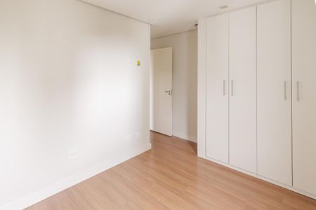 Apartamento para alugar com 73m², 2 quartos e 1 vaga Apartamento para alugar com 73m², 2 quartos e 1 vagaQuarto
