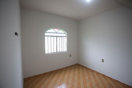 Quarto 1 de casa para alugar com 2 quartos, 70m² em Palmeiras, Belo Horizonte