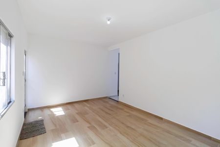 Sala de casa para alugar com 2 quartos, 120m² em São João Batista, Belo Horizonte