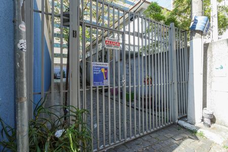 Casa de condomínio para alugar com 150m², 3 quartos e 2 vagasFachada