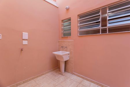 Casa de condomínio para alugar com 150m², 3 quartos e 2 vagasÁrea de Serviço