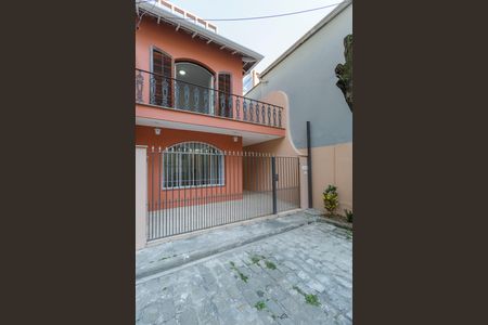 Casa de condomínio para alugar com 150m², 3 quartos e 2 vagasFachada