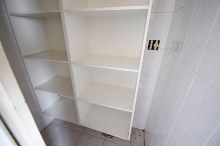 Apartamento à venda com 77m², 2 quartos e 2 vagasÁrea de Serviço