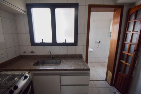 Apartamento à venda com 77m², 2 quartos e 2 vagasCozinha