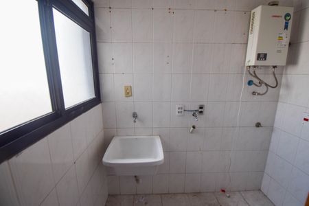 Apartamento à venda com 77m², 2 quartos e 2 vagasÁrea de Serviço