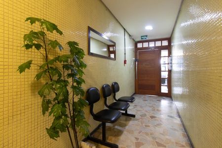 Apartamento para alugar com 42m², 1 quarto e sem vagaHall social