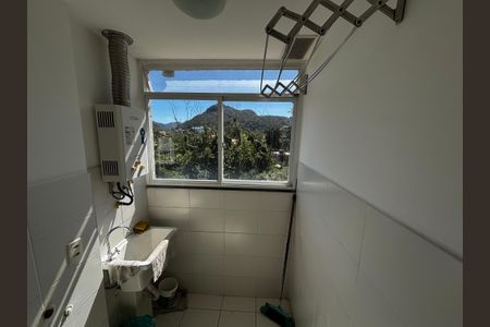 Apartamento à venda com 48m², 2 quartos e sem vaga Apartamento à venda com 48m², 2 quartos e sem vagaÁrea de Serviço