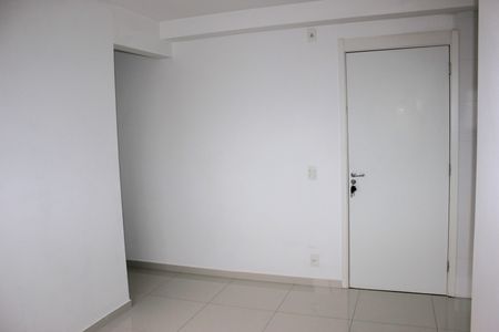 Sala de apartamento para alugar com 2 quartos, 44m² em Jardim Las Vegas, Guarulhos