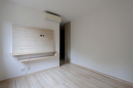 Apartamento à venda com 142m², 3 quartos e 2 vagasSuíte 1