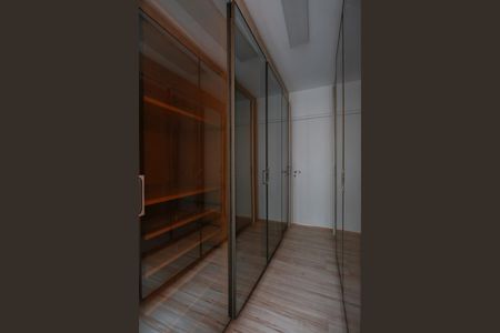 Apartamento à venda com 142m², 3 quartos e 2 vagasCloset da suíte 1