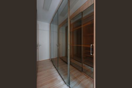 Apartamento à venda com 142m², 3 quartos e 2 vagasCloset da suíte 1