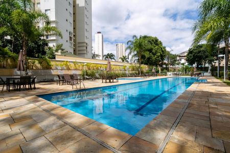Apartamento à venda com 142m², 3 quartos e 2 vagasÁrea comum - Piscina