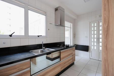 Apartamento à venda com 142m², 3 quartos e 2 vagasCozinha