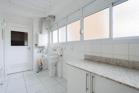 Apartamento à venda com 142m², 3 quartos e 2 vagasÁrea de serviço