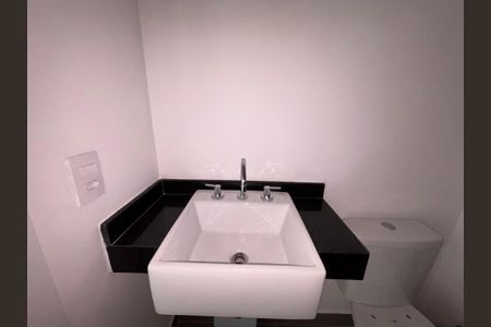 Studio à venda com 20m², 1 quarto e sem vaga Studio à venda com 20m², 1 quarto e sem vagaBanheiro