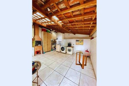 Casa à venda com 185m², 4 quartos e 3 vagas Casa à venda com 185m², 4 quartos e 3 vagasFoto 14