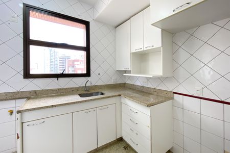 Apartamento à venda com 102m², 3 quartos e 2 vagas Apartamento à venda com 102m², 3 quartos e 2 vagasCozinha