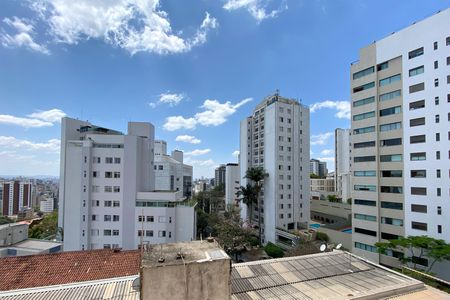 Apartamento à venda com 102m², 3 quartos e 2 vagas Apartamento à venda com 102m², 3 quartos e 2 vagasVista do Quarto 2