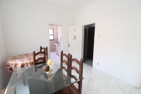 Sala de apartamento para alugar com 2 quartos, 55m² em Jacaré, Rio de Janeiro