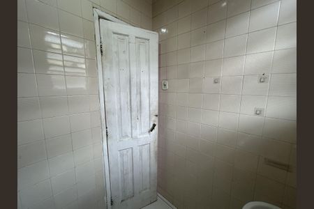 Apartamento à venda com 55m², 2 quartos e sem vagaBanheiro