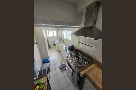 Apartamento à venda com 108m², 3 quartos e 2 vagas Apartamento à venda com 108m², 3 quartos e 2 vagasCozinha
