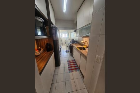 Apartamento à venda com 108m², 3 quartos e 2 vagas Apartamento à venda com 108m², 3 quartos e 2 vagasCozinha