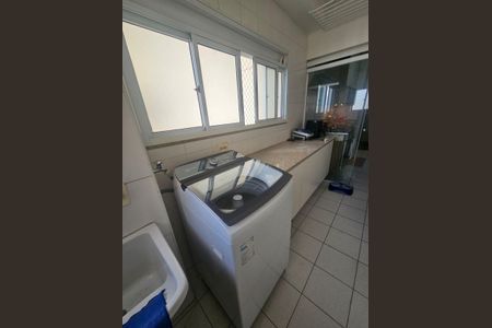 Apartamento à venda com 108m², 3 quartos e 2 vagas Apartamento à venda com 108m², 3 quartos e 2 vagasLavanderia