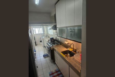 Apartamento à venda com 108m², 3 quartos e 2 vagas Apartamento à venda com 108m², 3 quartos e 2 vagasCozinha